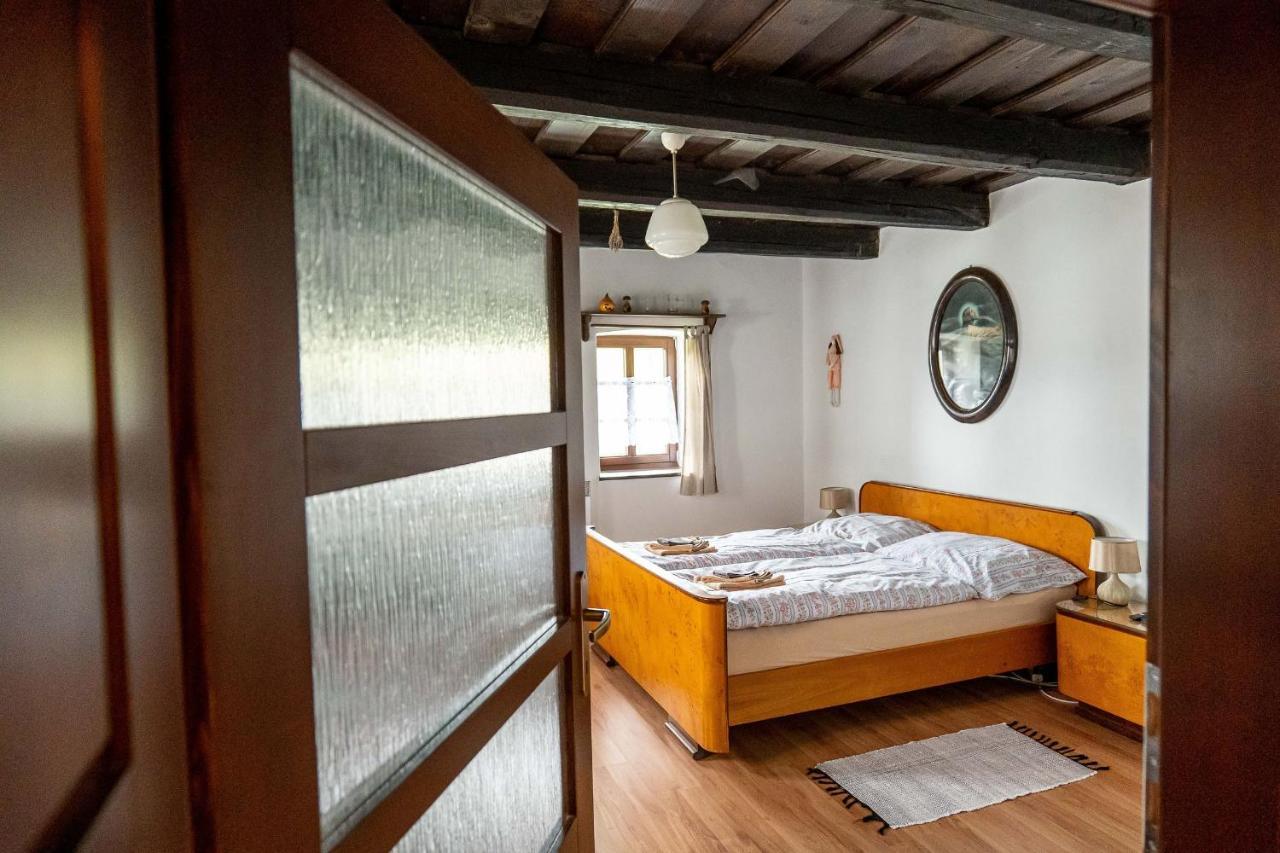Ubytovanie Na Vcelej Farme Polichno Exteriér fotografie